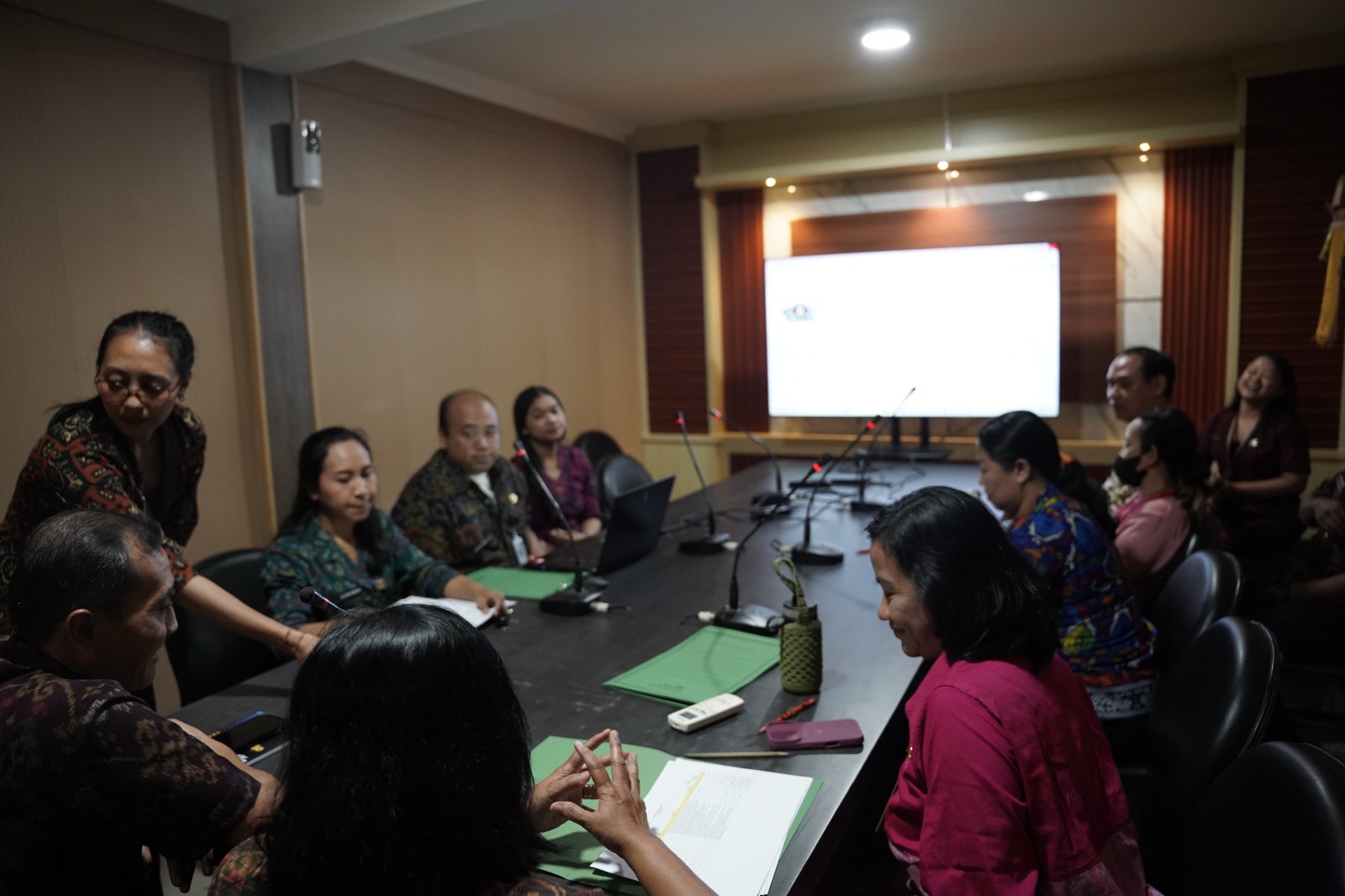 DPUPR Kota Denpasar dan Dinas Perpustakaan kearsipan Kota Denpasar Melaksanakan Verifikasi Arsip In Aktif Dan Persiapan Pemusnahan Arsip